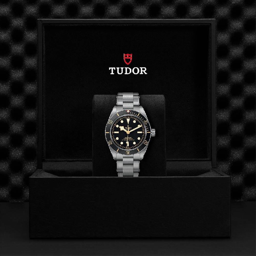 Tudor Herrenuhr Black Bay 58 M79030N-0001 Nur noch ein Tag übrig