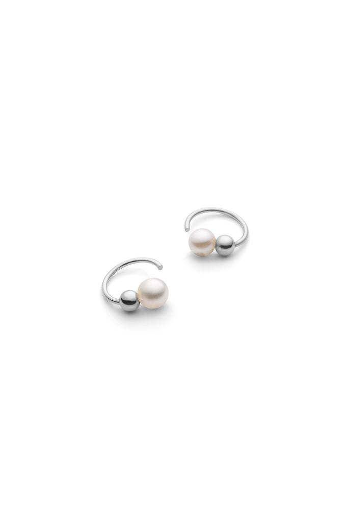 JUKSEREI VOYAGE BUBBLE TWIST EARRINGS Saisonale Angebote