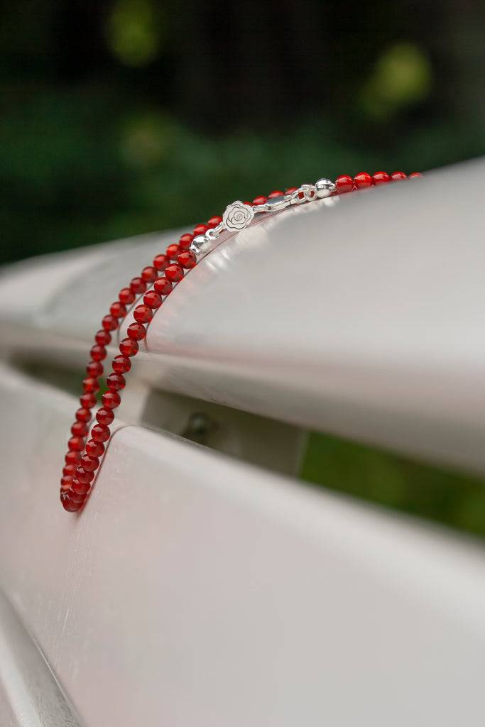 JUKSEREI ROSE CARNELIAN NECKLACE Tiefpreis