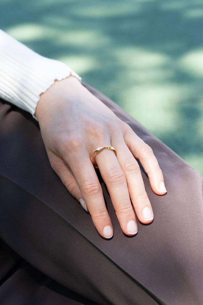JUKSEREI SWIRL RING Begrenzte Freigabe