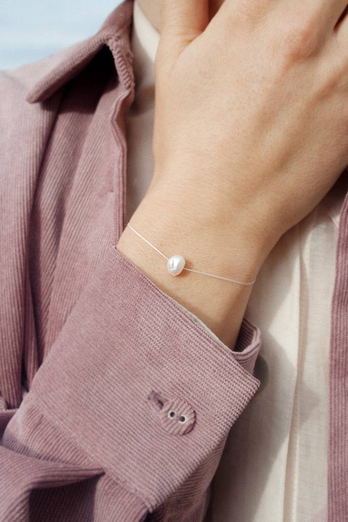 JUKSEREI GOOD LUCK BRACELET PEARL Nur noch ein Tag übrig