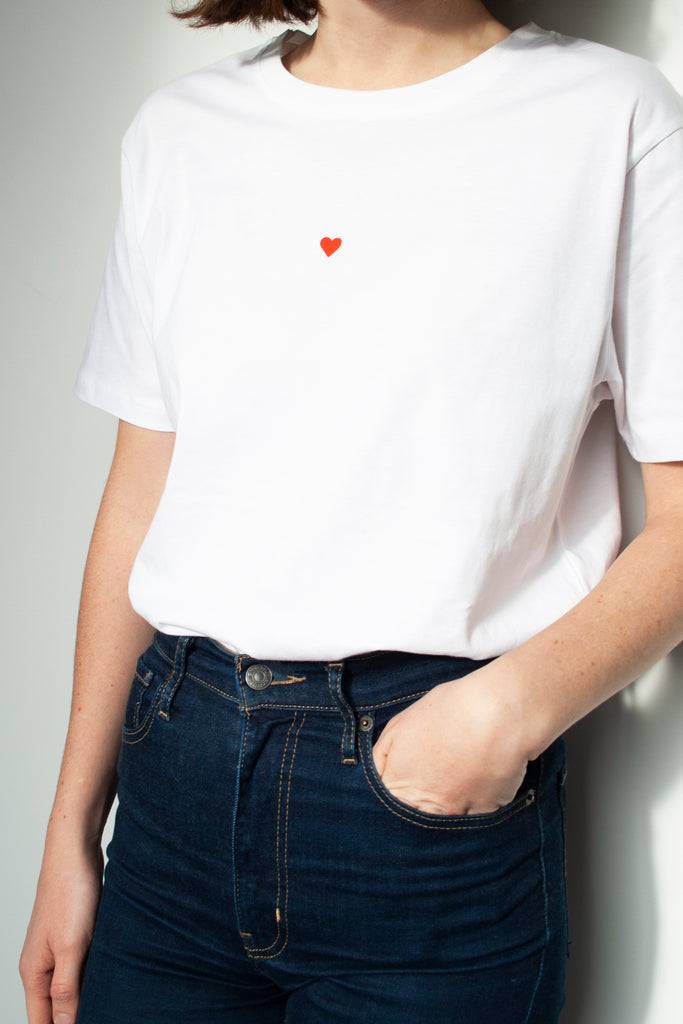 JUKSEREI HEART T-SHIRT Speichern exportieren
