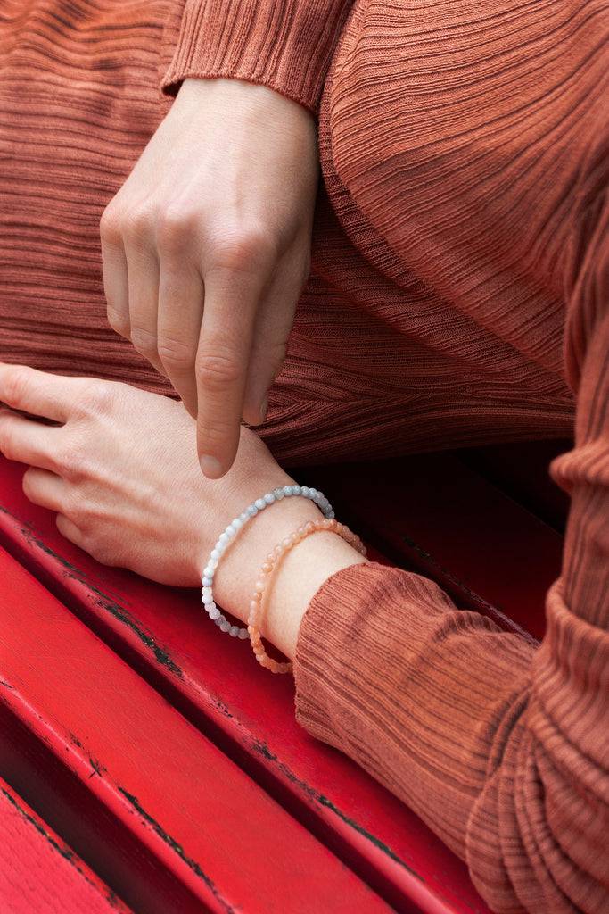 JUKSEREI BIRTHSTONE BUNGEE BRACELET Online Shopping