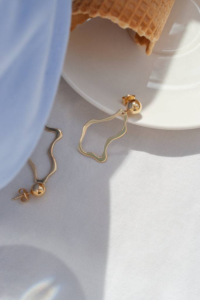 JUKSEREI MOULES EARRINGS Wochenangebot