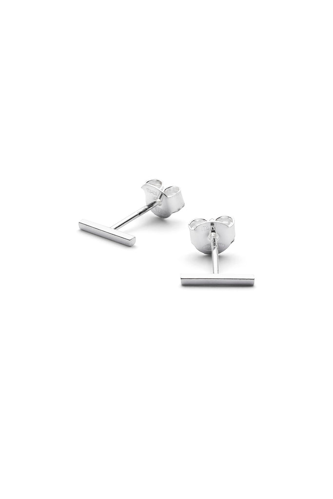 JUKSEREI XTRA FINE LINIE EAR STUDS Speichern exportieren