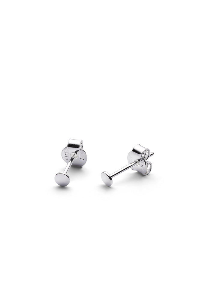 JUKSEREI PUNKT EAR STUDS 50% Rabatt für begrenzte Zeit