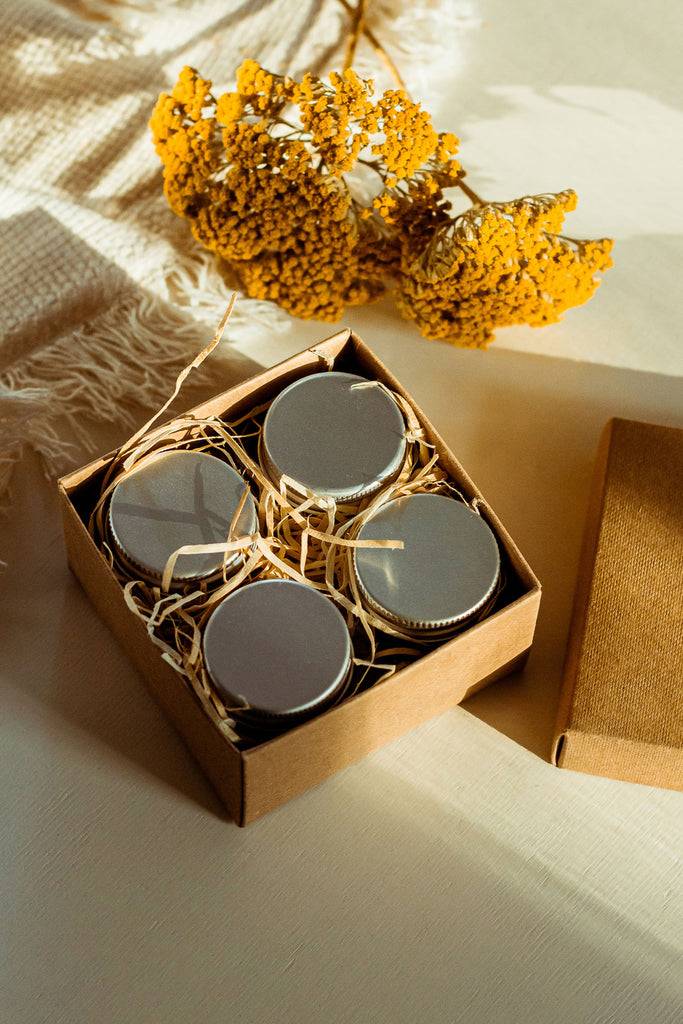 JUKSEREI LIMA · PETITE SCENTED CANDLE BOX im Angebot