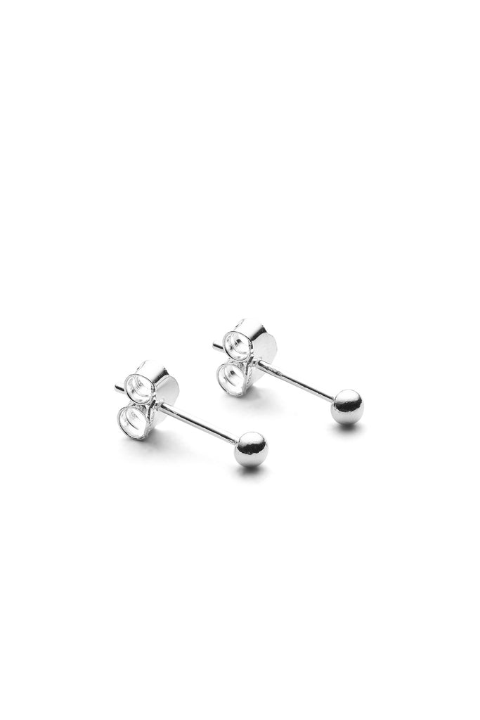 JUKSEREI SIGRID XS EAR STUDS Heißer Verkauf