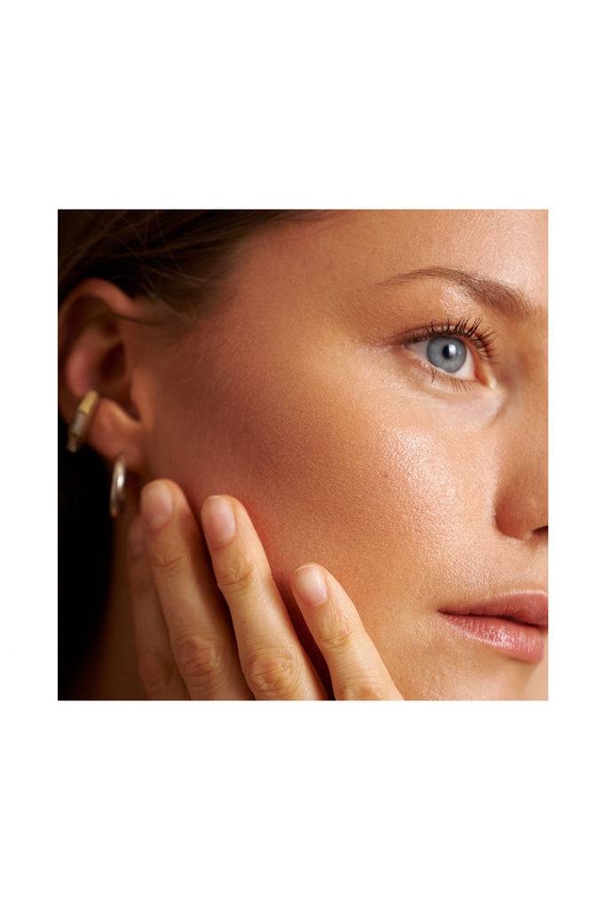 JUKSEREI PURE U · BRONZING BALM Begrenzte Freigabe