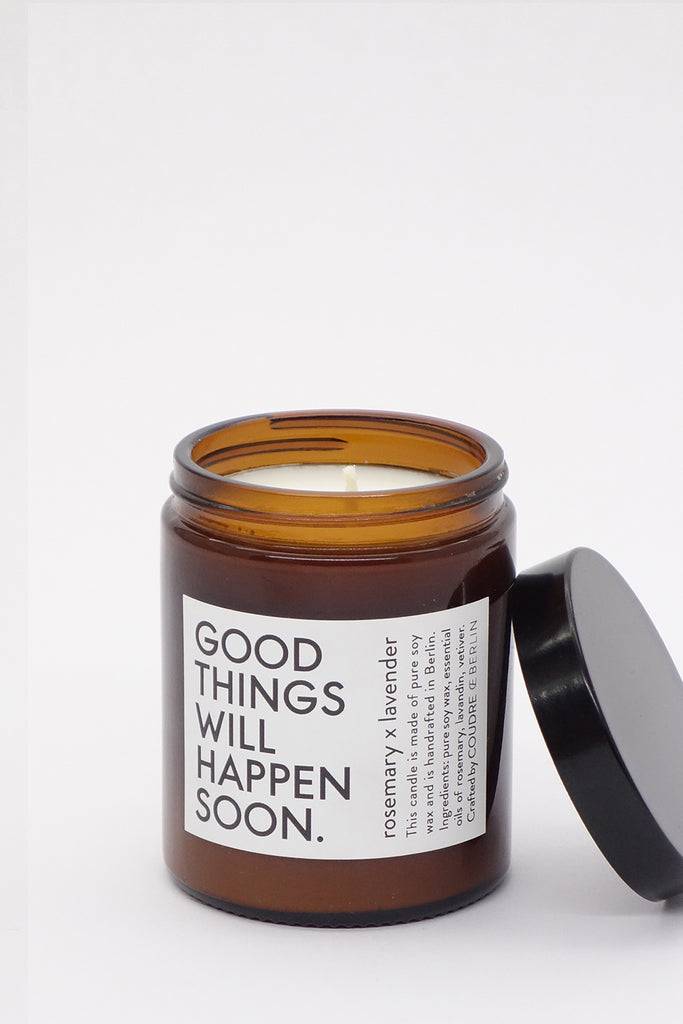 JUKSEREI COUDRE BERLIN · SCENTED SOY CANDLE im Angebot