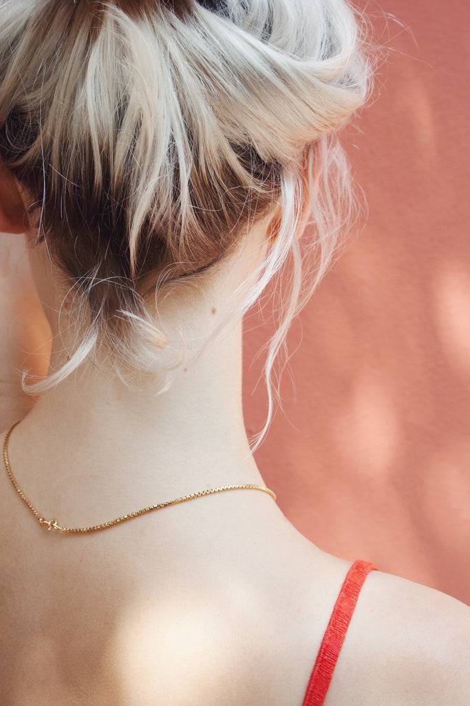 JUKSEREI BOX NECKLACE Online Shopping