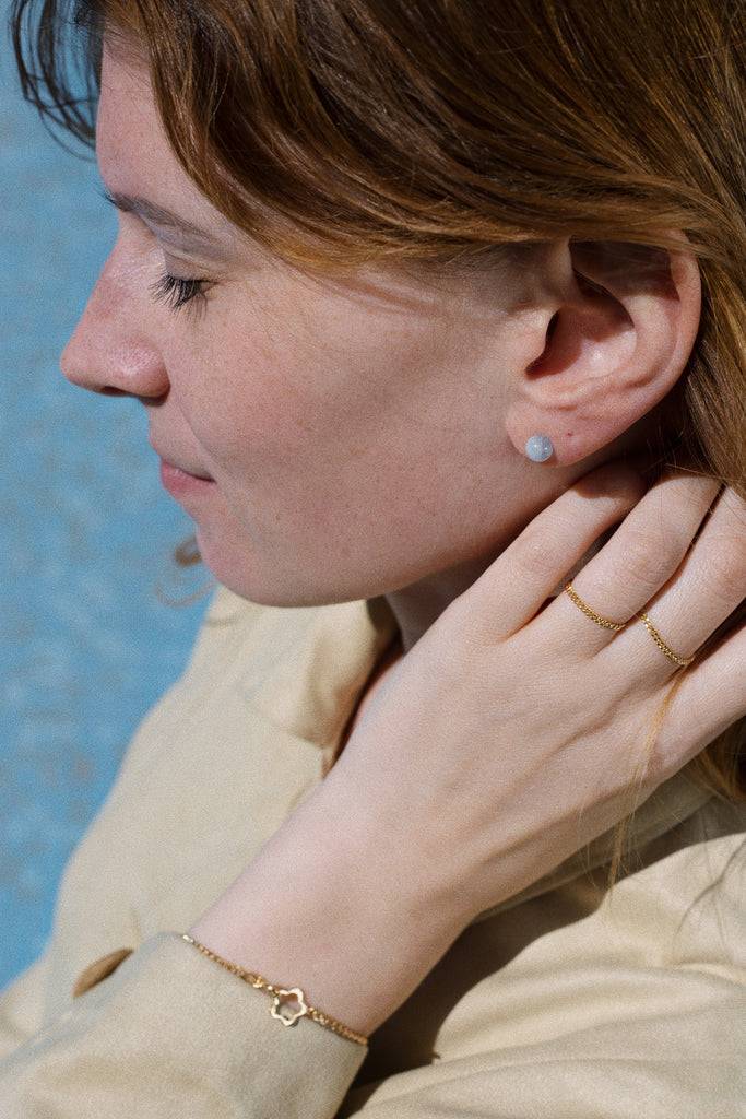 JUKSEREI BREEZE EAR STUDS Nur für heute