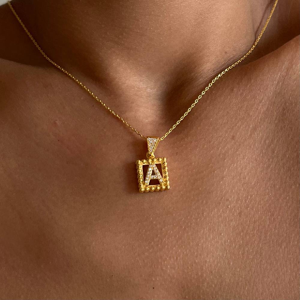 Kardelen Buchstaben Kette mit Zirkonia - 925 SILBER Exklusivangebot