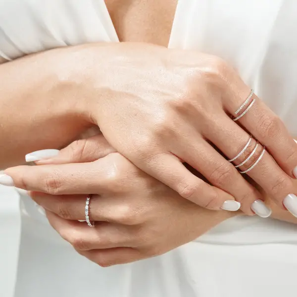Leaf Jewelry Ring mit Baguette Diamanten, 14K Weißgold Jubiläumsangebot