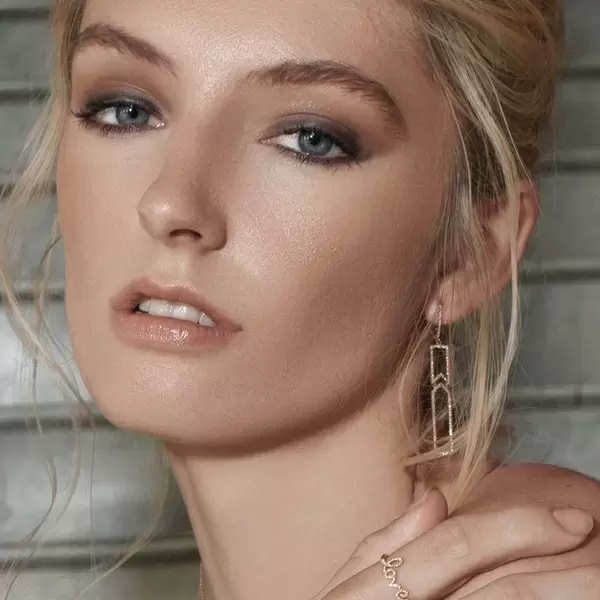 Leaf Jewelry Ohrringe Unique mit Diamanten, 18 K Weißgold Blitzangebot
