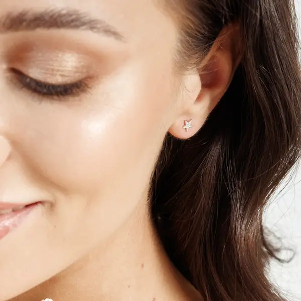 Leaf Jewelry Ohrstecker Stern mit Diamanten, 14K Gelbgold Begrenzt auf 3 Tage