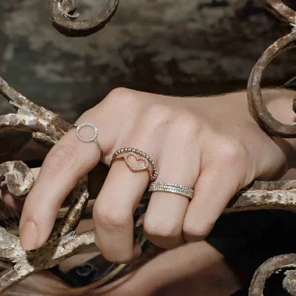 Leaf Jewelry Ring Herz mit Diamanten, 18 K Gelbgold Tägliche Deals