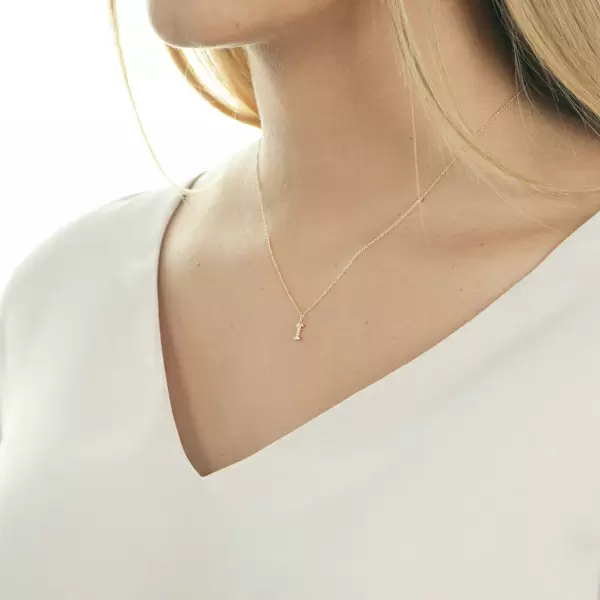 Leaf Jewelry Halskette Letter "I", 14 K Rosegold mit Diamanten Exklusivangebot
