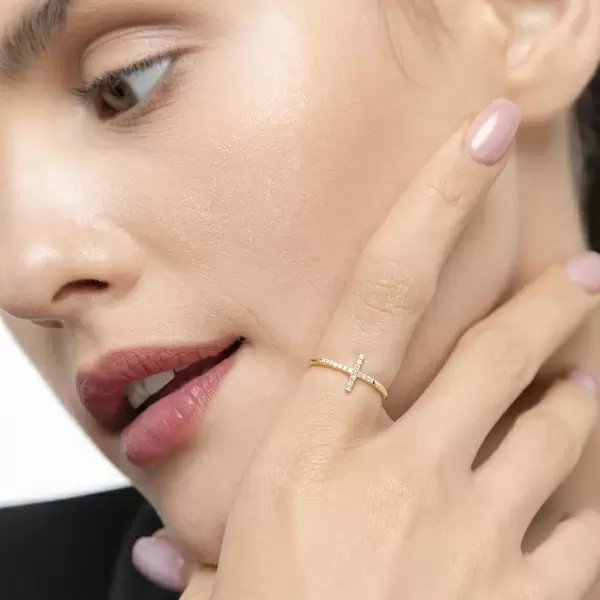 Leaf Jewelry Ring Kreuz mit Diamanten, 18 K Gelbgold Letzte 3 Tage