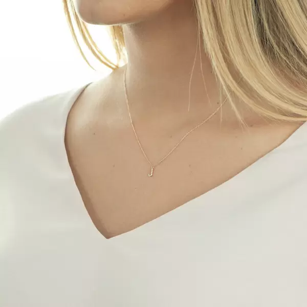 Leaf Jewelry Halskette Letter "J", 14 K Rosegold mit Diamanten Fabrikverkauf