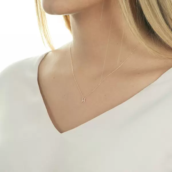 Leaf Jewelry Halskette Letter "H", 14 K Rosegold mit Diamanten Bis zu 50% Rabatt
