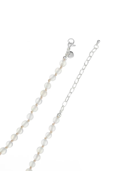 Leslii Kurze Kette Blatt Stein-Kugeln Silber Weiß Super Rabatt