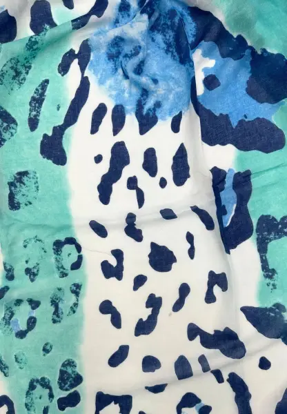 Leslii Schal Leo Look in Blau Türkis Begrenzt auf 3 Tage