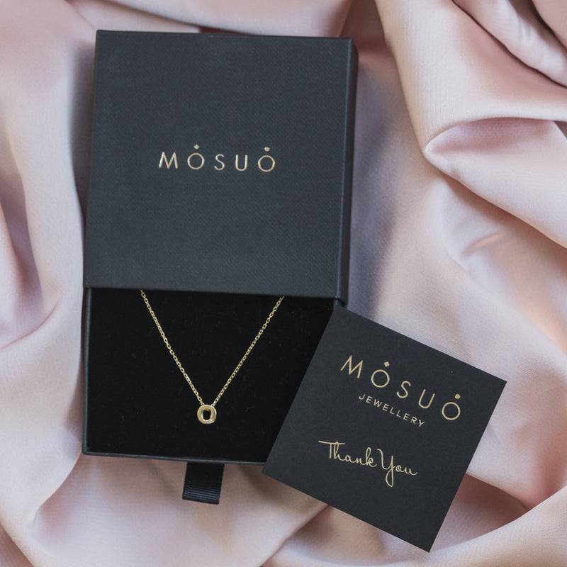 Mosuo Jewellery Diamant Buchstaben Halskette “O” - Vermeil Wochenangebot