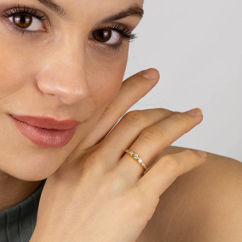 Nana Kay Classic Solitaire Ring Emerelle Begrenztes Angebot