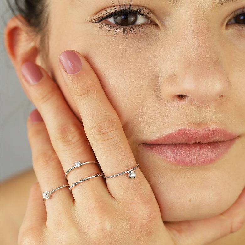 Nana Kay Petit Pearls Ring Menton Kostenloser Versand international