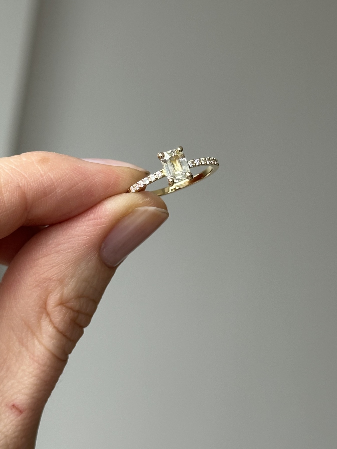 Nina Kastens Yellow Sapphire Diamond Ring Black Friday