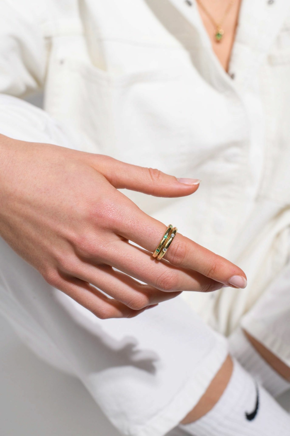 Nina Kastens Emerald Line Ring Online Outlet