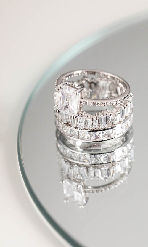 Paul Valentine Emerald Pavé Ring Wochenangebot