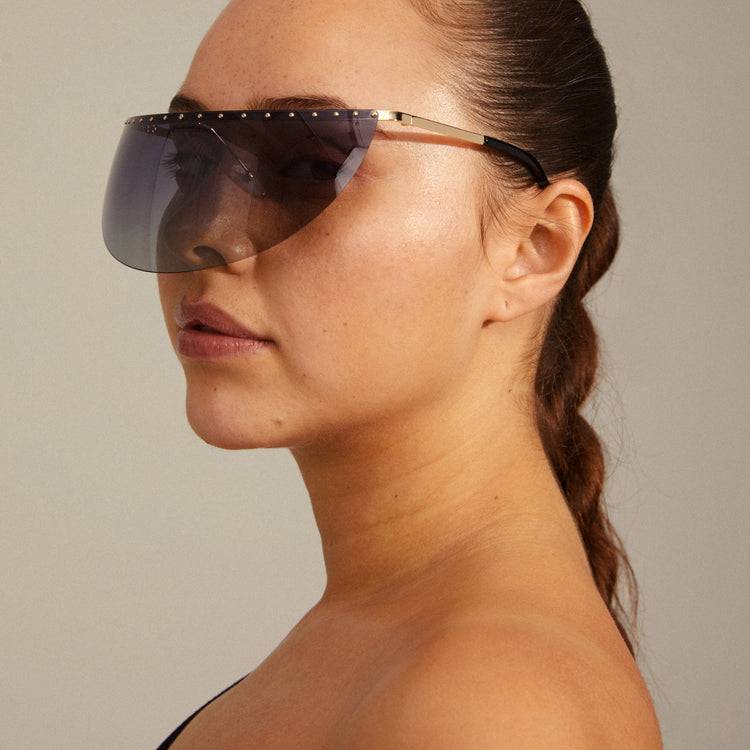 Pilgrim ALIAN Sonnenbrille Schwarz/Gold Letzte 3 Tage