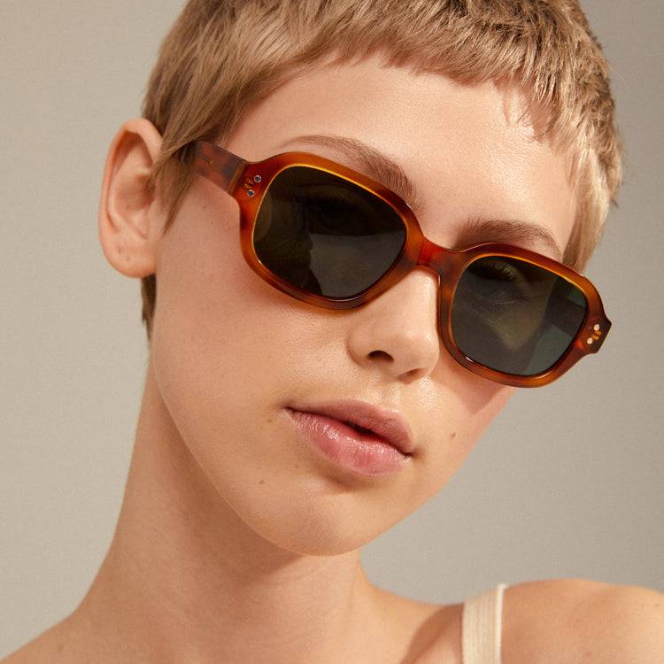 Pilgrim NELLA Recycelte Sonnenbrille Schildpatt-Braun/Gold Fabrikpreis