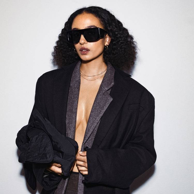 Pilgrim JOHARI Recycelte Sonnenbrille Schwarz Online