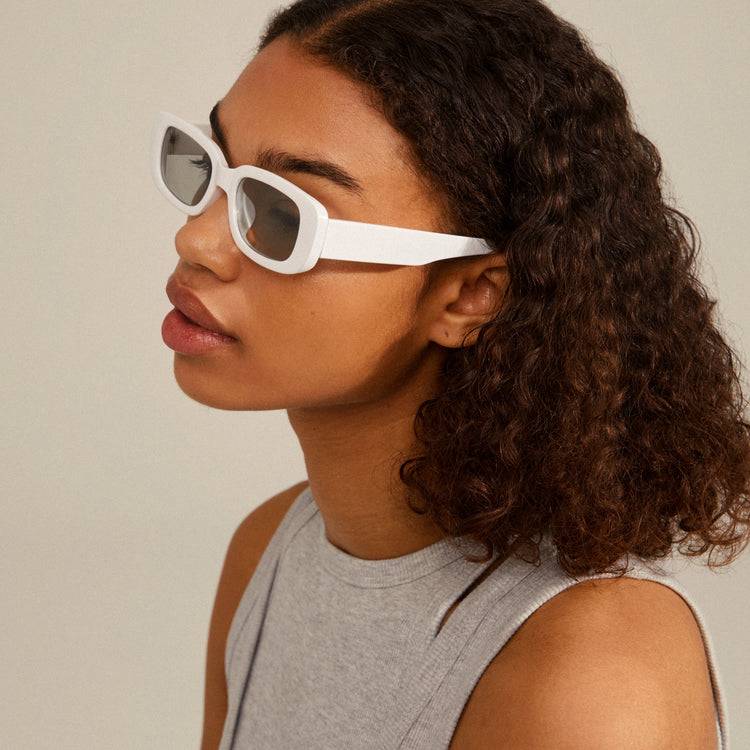 Pilgrim YANSEL Recycelte Sonnenbrille Weiß Angebote