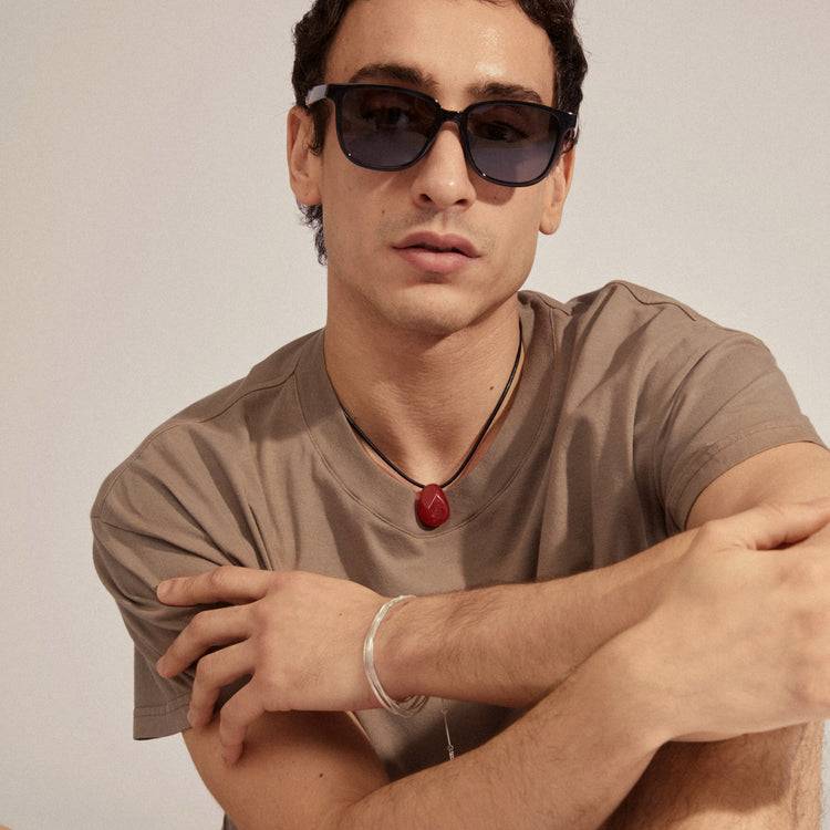 Pilgrim JAMILA recycelte Sonnenbrille schwarz Bis zu 65% Rabatt