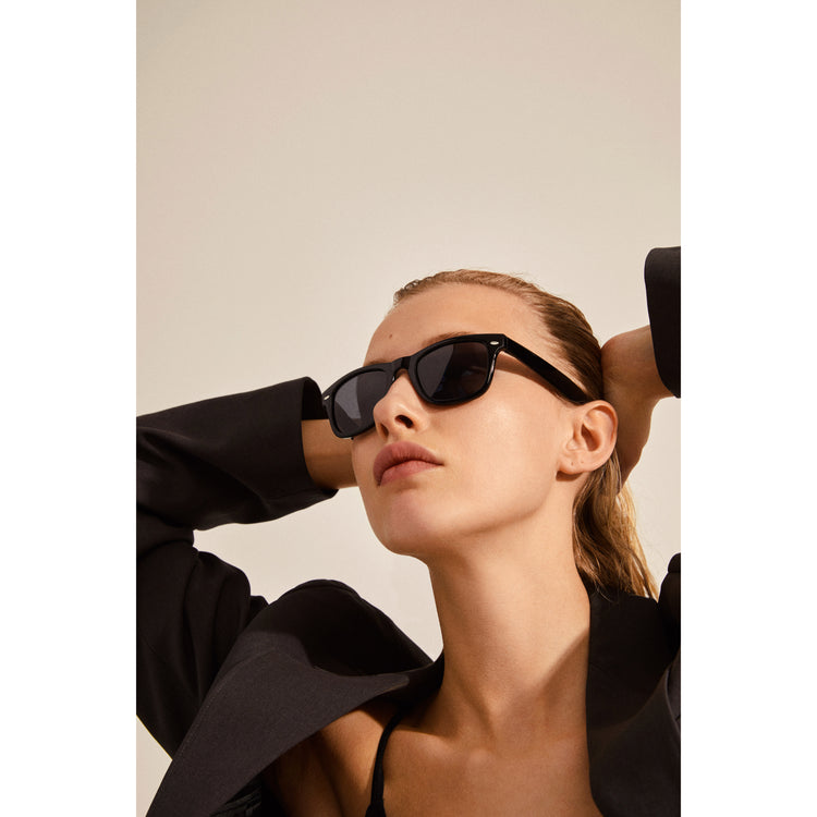 Pilgrim REESE Sonnenbrille im Retro-Stil schwarz Flash Sale