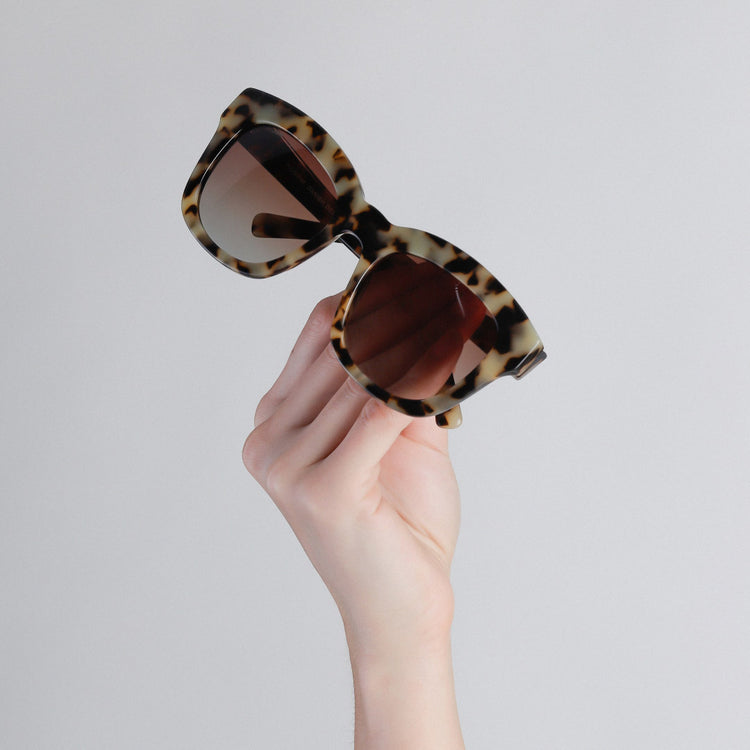 Pilgrim Sonnenbrille : Dael : Grau Lagerräumung