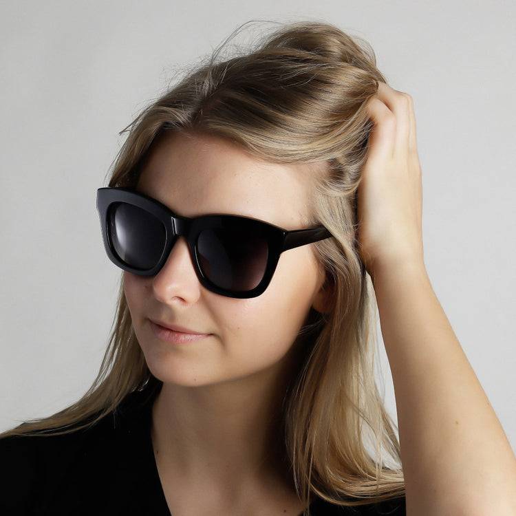 Pilgrim Sonnenbrille : Dael : Schwarz Heißer Verkauf