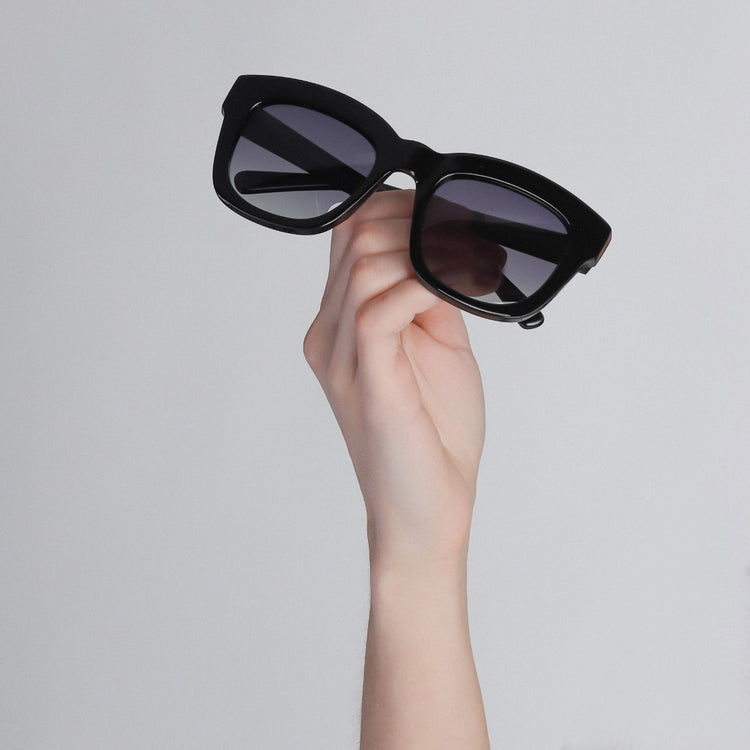 Pilgrim Sonnenbrille : Dael : Schwarz Heißer Verkauf