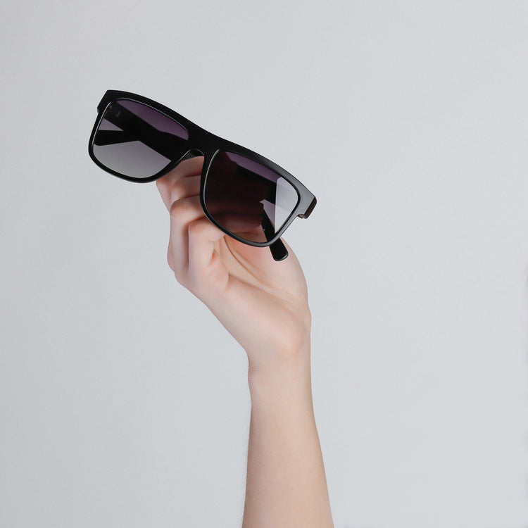 Pilgrim Sonnenbrille : Kara : Schwarz Outlet