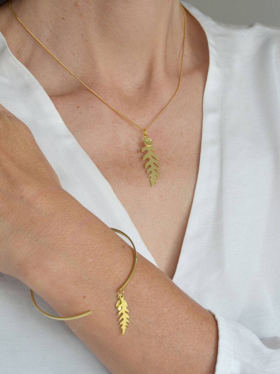 Renna Deluxe Lange goldene Kette mit Farn Letzte 2 Tage