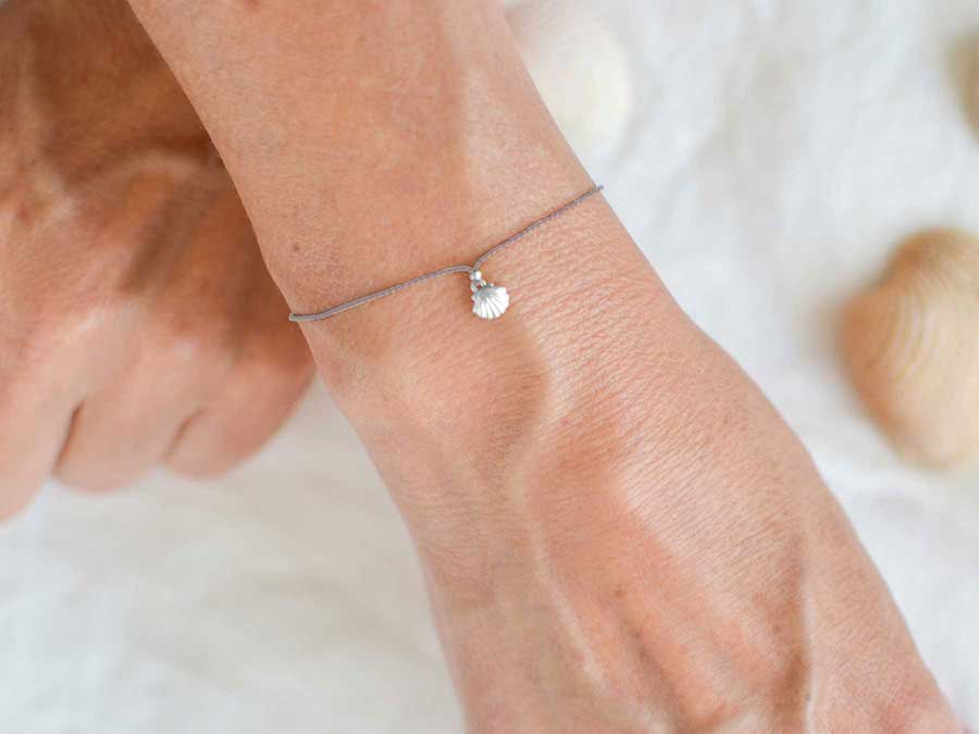 Renna Deluxe MUSCHEL Armband Silber 50% Rabatt mit kostenlosem Versand
