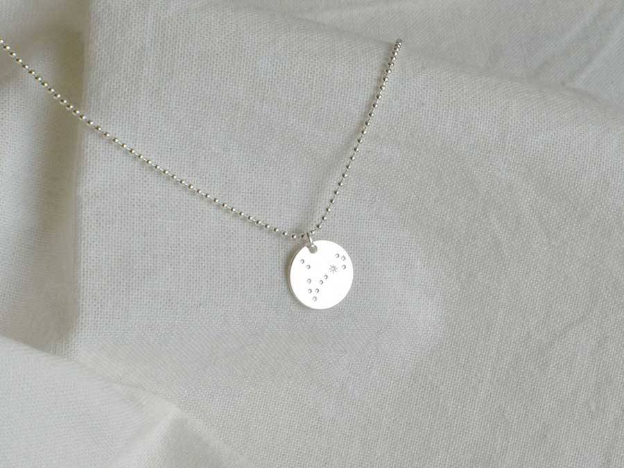 Renna Deluxe STERNZEICHEN Kette Silber 2025