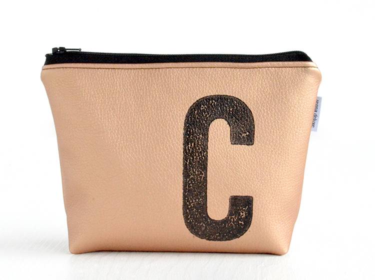 Renna Deluxe Kosmetiktasche Metallic KUPFER mit Buchstabe / vegan Fabrikverkauf