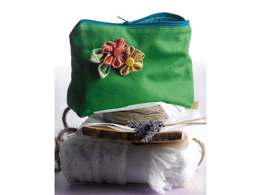 Renna Deluxe KANZASHI – Japanischer Haarschmuck und andere Kleinigkeiten aus Stoff, Kreativbuch Fabrik Onlineshop