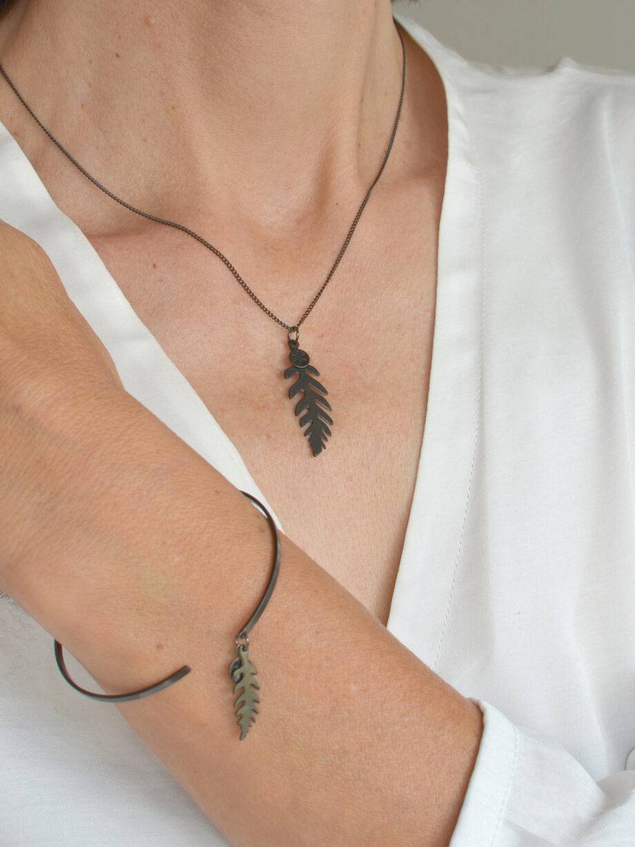 Renna Deluxe BLACK Edition Kette mit Farn Hotsell