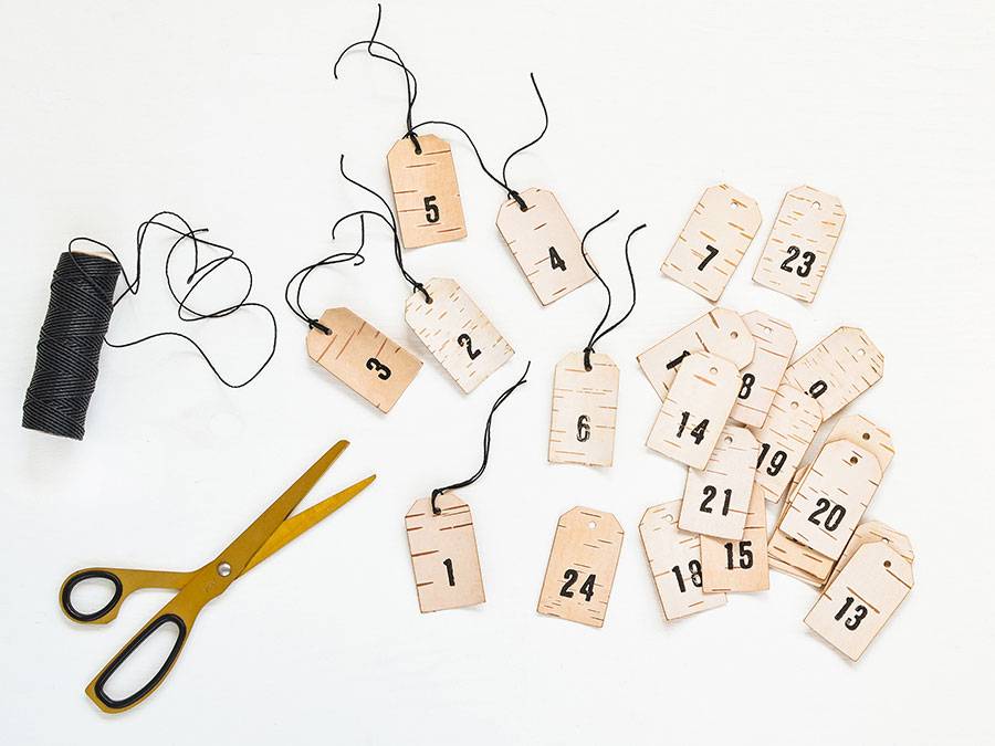 Renna Deluxe Adventskalender Zahlen Anhänger aus Birkenrinde Clearance-Verkauf